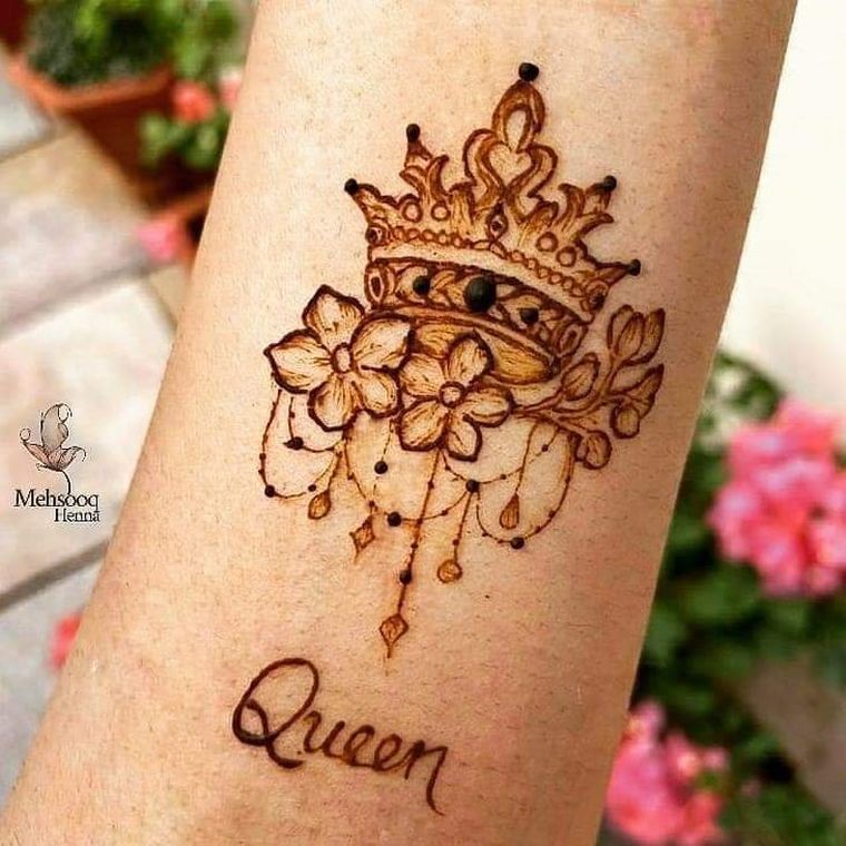 Henna Tattoo Designs For Hand Art Craft And Photography Sheroes Sheroes